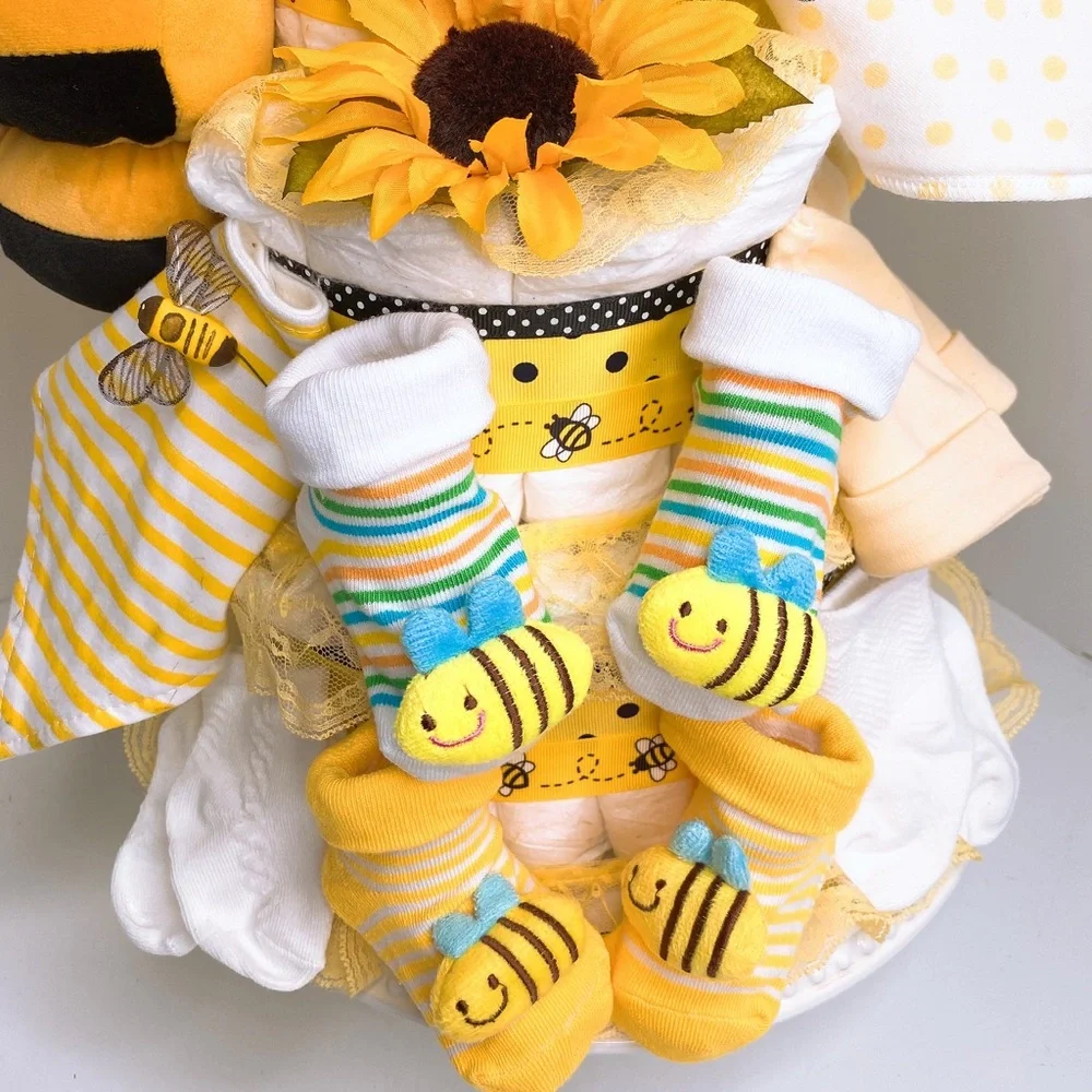 Twins Bees Diaper Cake, Neutral Gender Cake